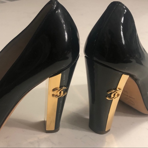 Chanel heels - Picture 5 of 8